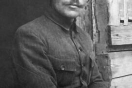 1921._Нестор_Махно_в_лагере_для_перемещенных_лиц_в_Румынии